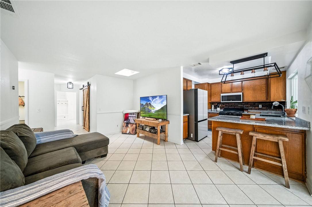 Lake Elsinore, CA 92530,33168 Sangston DR