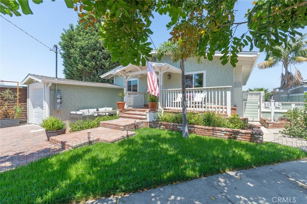 San Diego, CA 92103,1320 Bush ST
