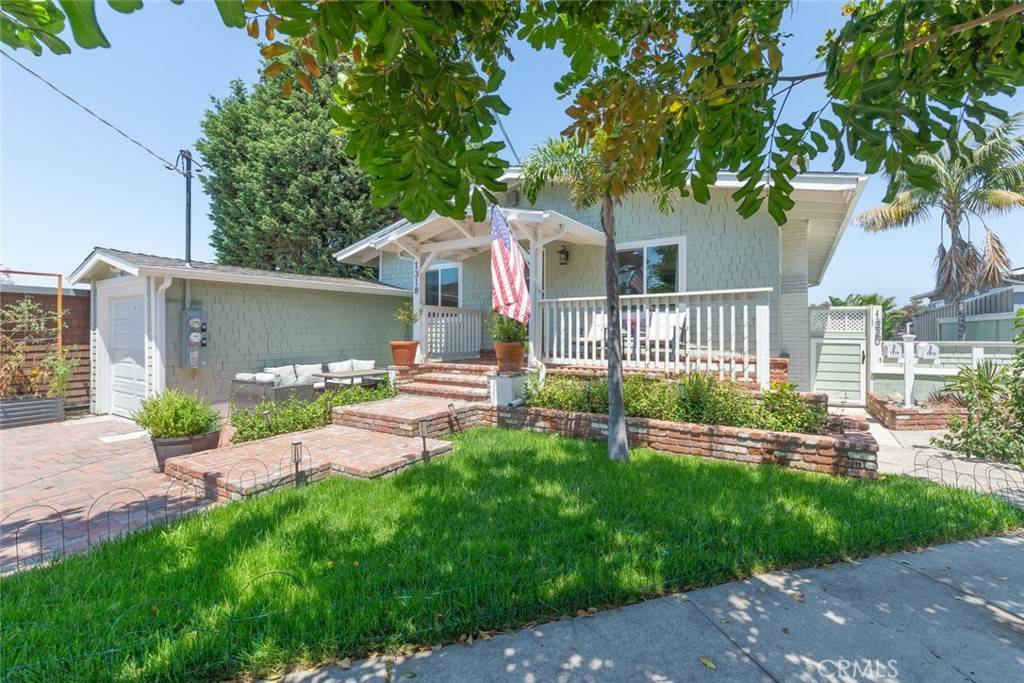 San Diego, CA 92103,1320 Bush ST