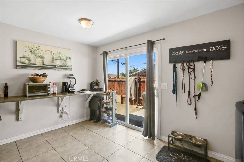 San Jacinto, CA 92583,563 W Main ST