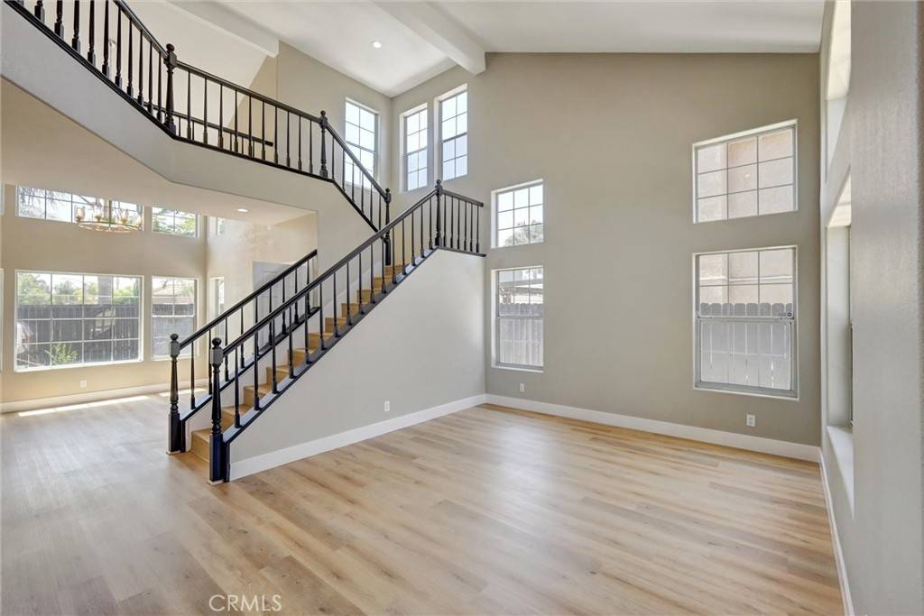 Murrieta, CA 92563,30435 Novato WAY