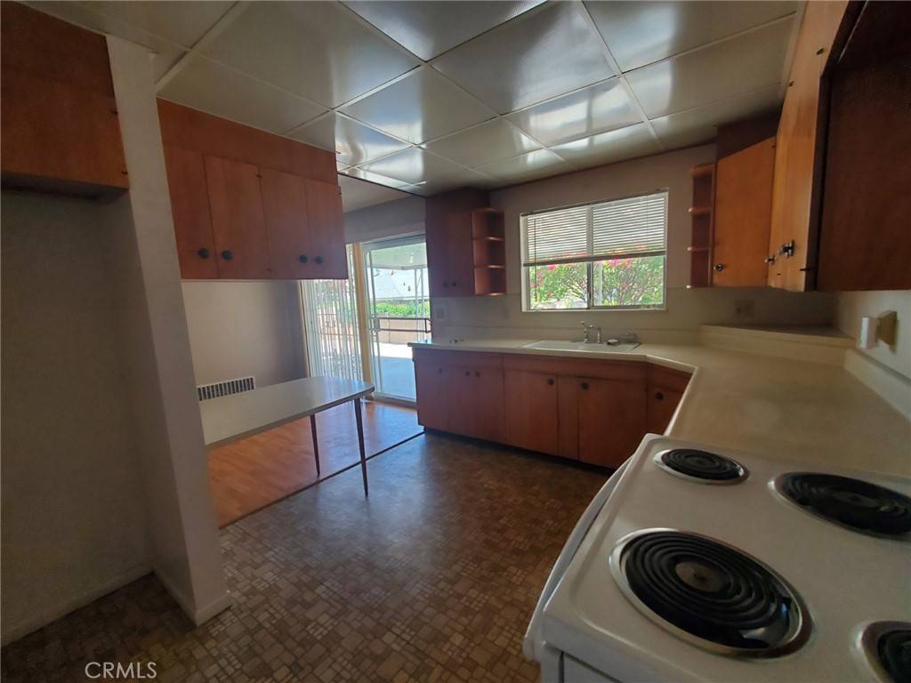 Hemet, CA 92543,1261 W Mayberry AVE