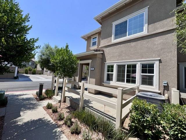 Murrieta, CA 92563,28385 Oriole Way #701