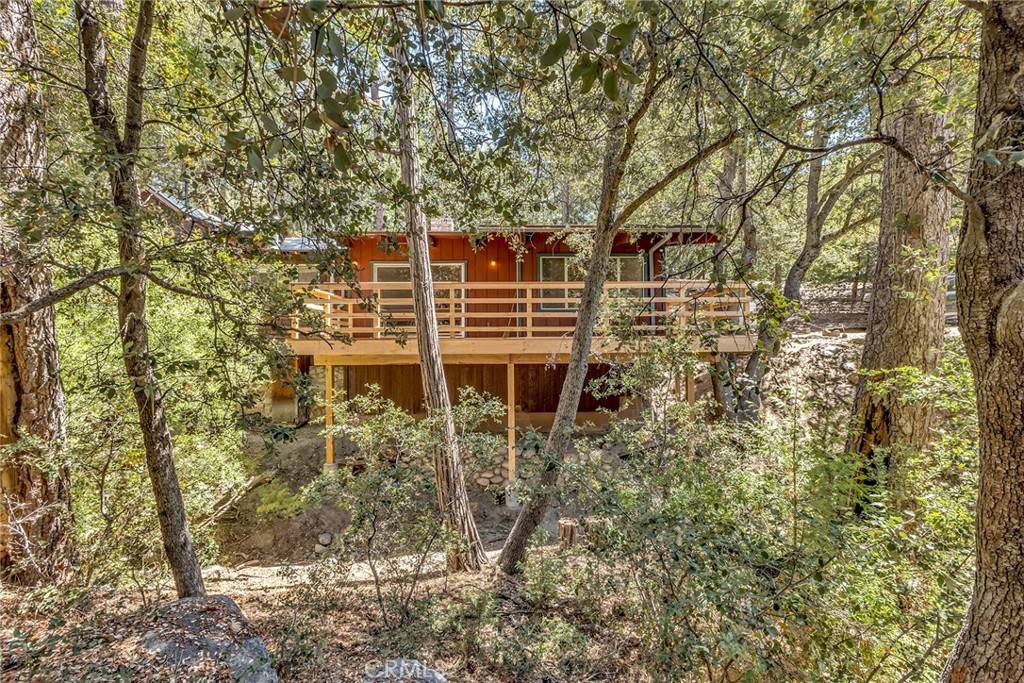 Idyllwild, CA 92549,25405 Point Of Rocks DR