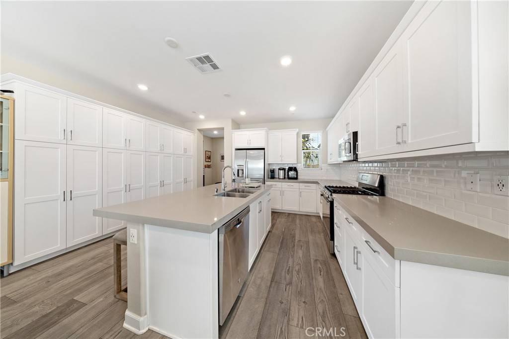 Escondido, CA 92026,2056 Julie Dawn PL