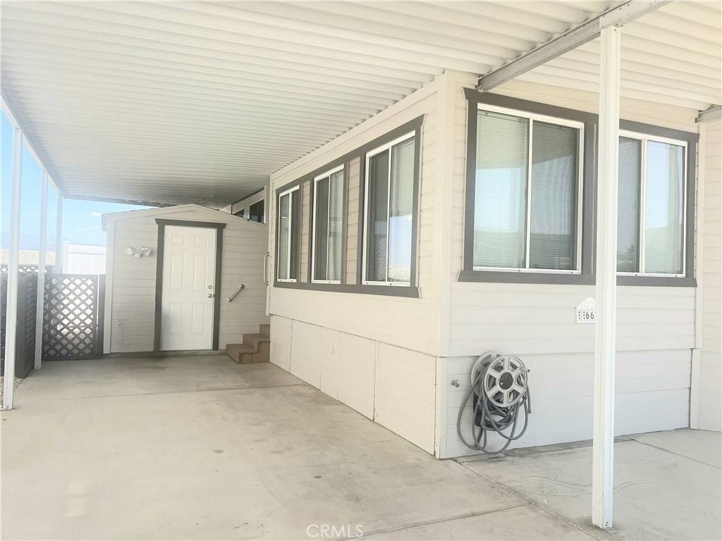 Hemet, CA 92545,1295 S Cawston AVE #66
