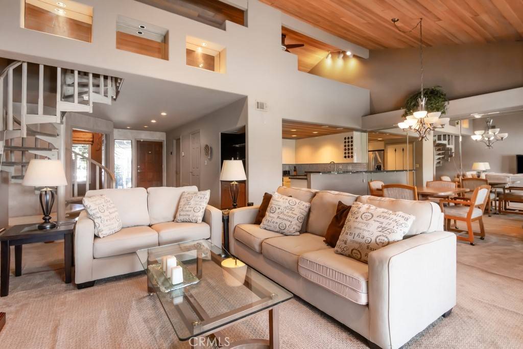 Canyon Lake, CA 92587,23428 Continental WAY