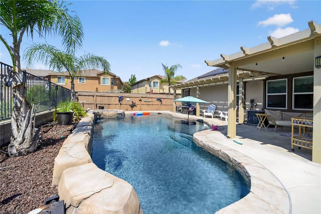 Menifee, CA 92584,33672 Magnetite ST