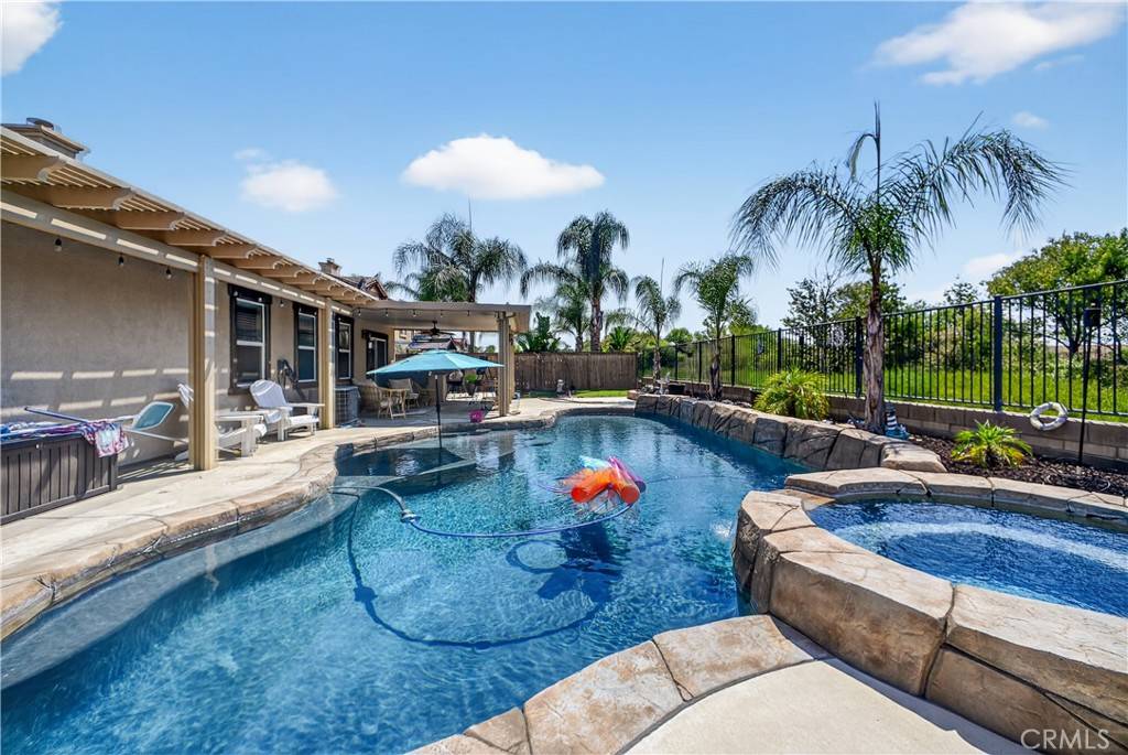 Menifee, CA 92584,33672 Magnetite ST