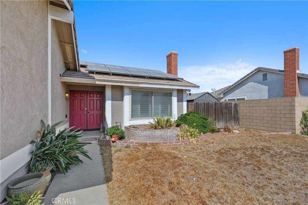 Rialto, CA 92376,966 N Ironwood AVE
