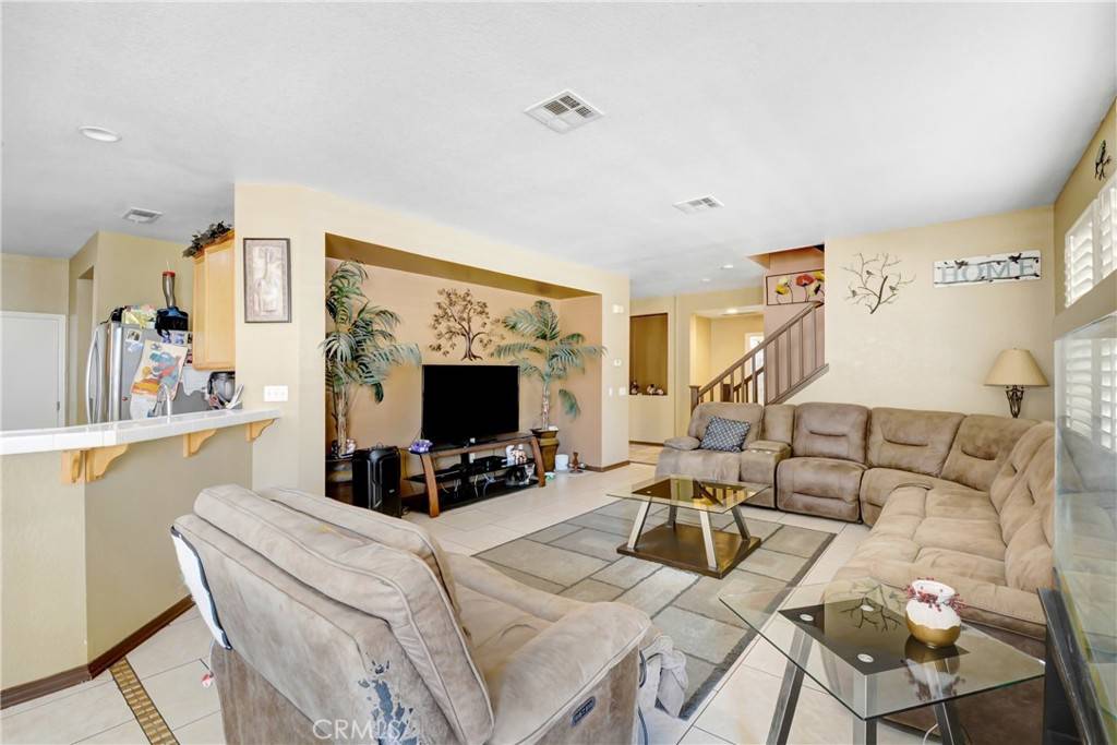 Hemet, CA 92545,1053 Indiangrass DR