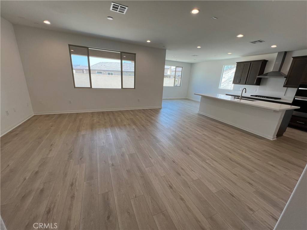 Lake Elsinore, CA 92530,4130 Pioneer LN