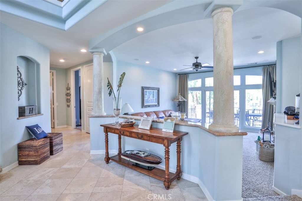 Canyon Lake, CA 92587,22818 Gray Fox DR