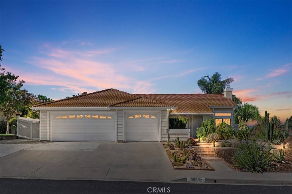 Murrieta, CA 92563,25382 Blackthorne DR