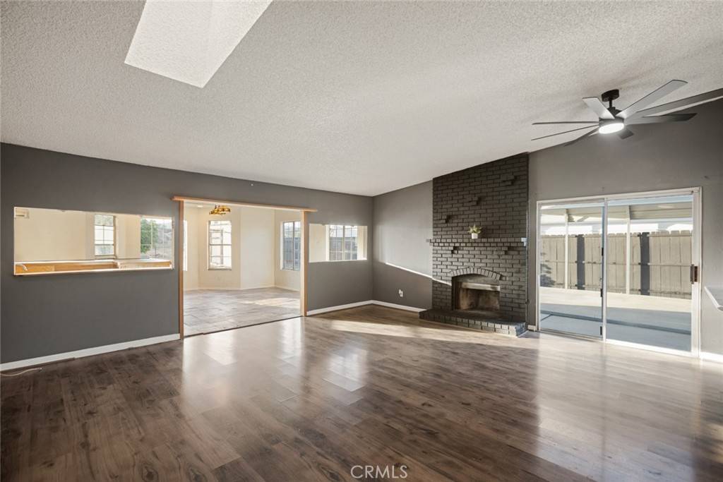Lake Elsinore, CA 92532,29247 Allan ST