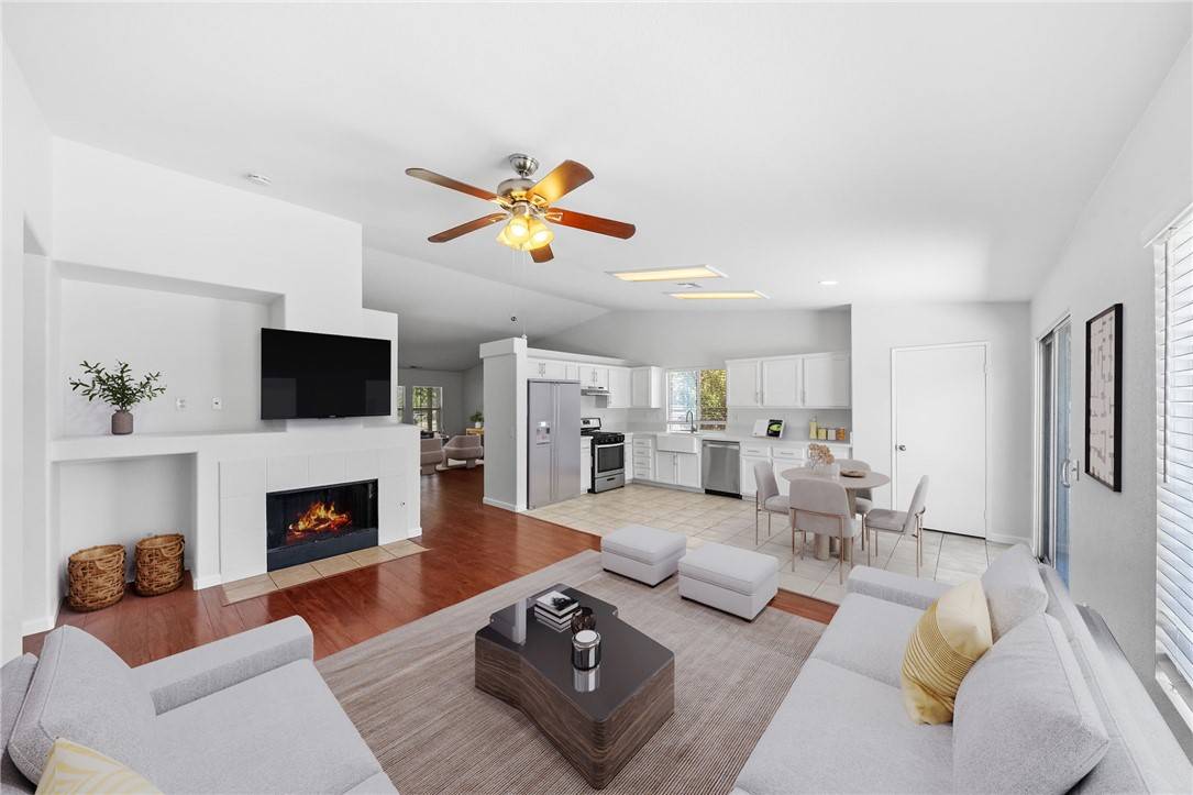 Wildomar, CA 92595,23012 Teil Glen RD