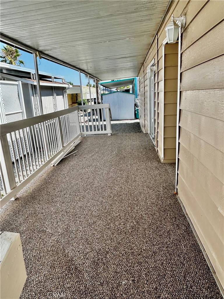 Hemet, CA 92543,725 W Thornton Ave #105