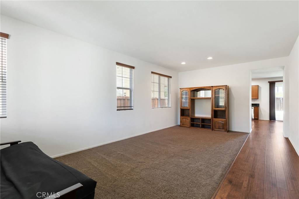 Temecula, CA 92592,46545 Peach Tree ST