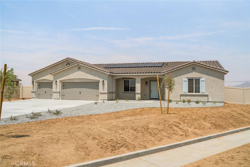 Apple Valley, CA 92307,14773 Indigo RD