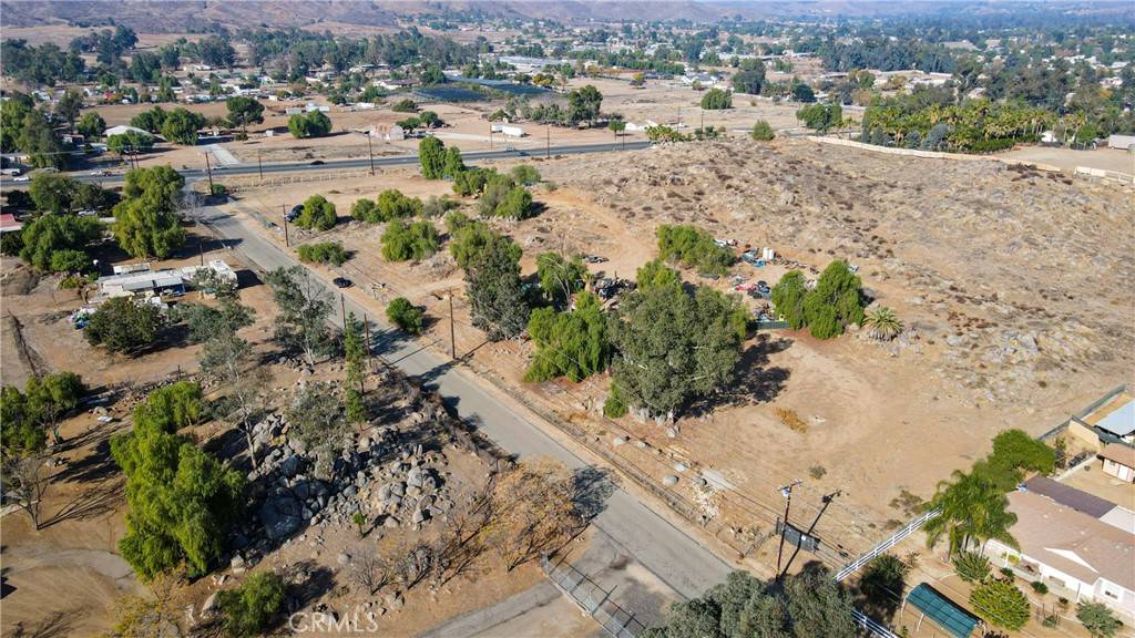 Perris, CA 92570,3 HIGHWAY 74