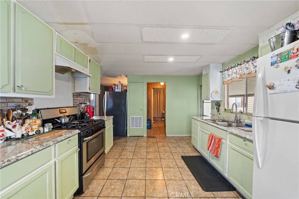 Riverside, CA 92503,3663 Buchanan ST #15