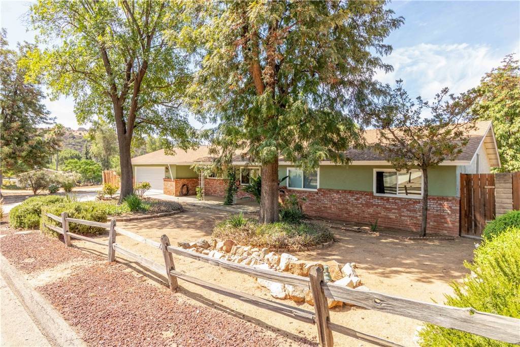 Ramona, CA 92065,16338 Arena DR