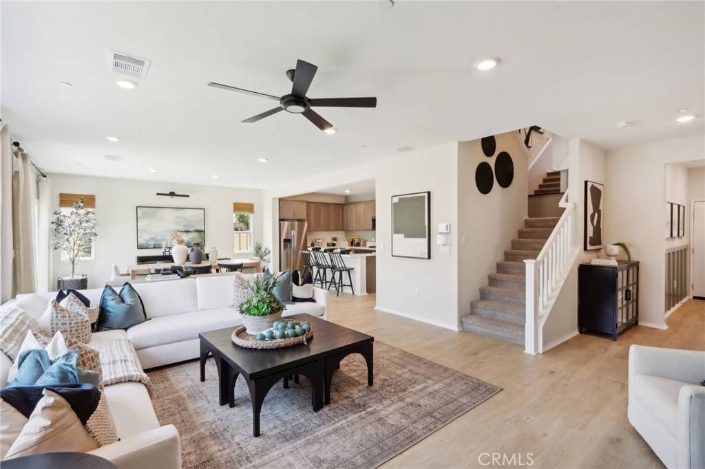 Wildomar, CA 92595,37141 Bush Sunflower CT