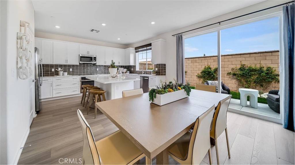 Ontario, CA 91761,3282 Floral Paseo