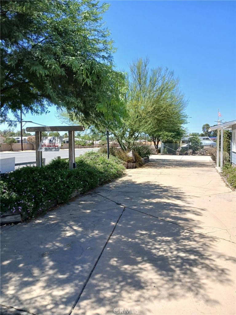 Hemet, CA 92544,44618 State Highway 74