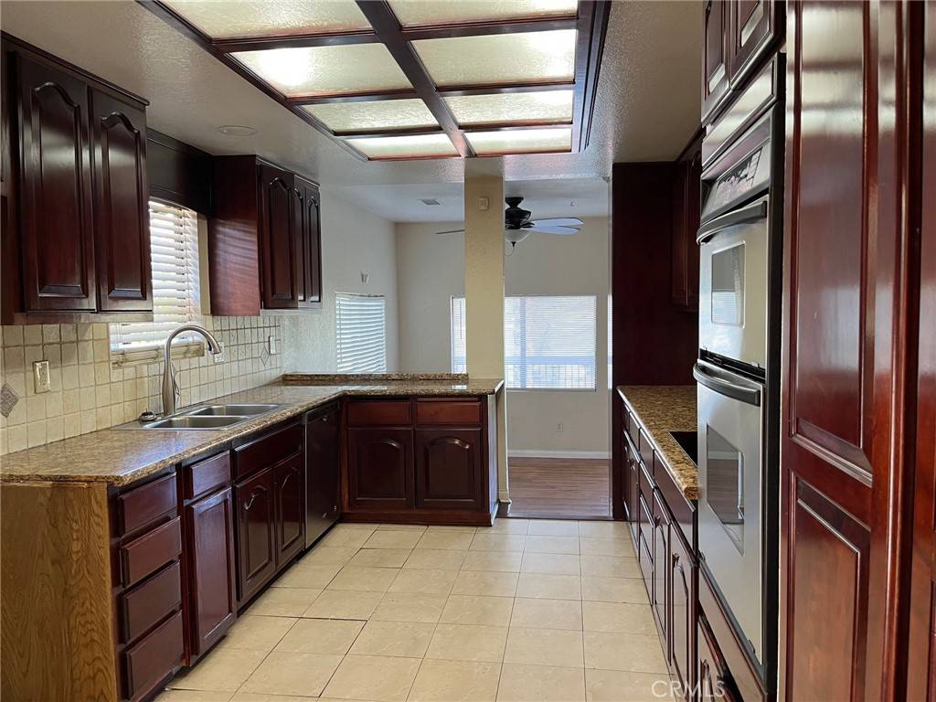 Canyon Lake, CA 92587,24314 Cruise Circle DR