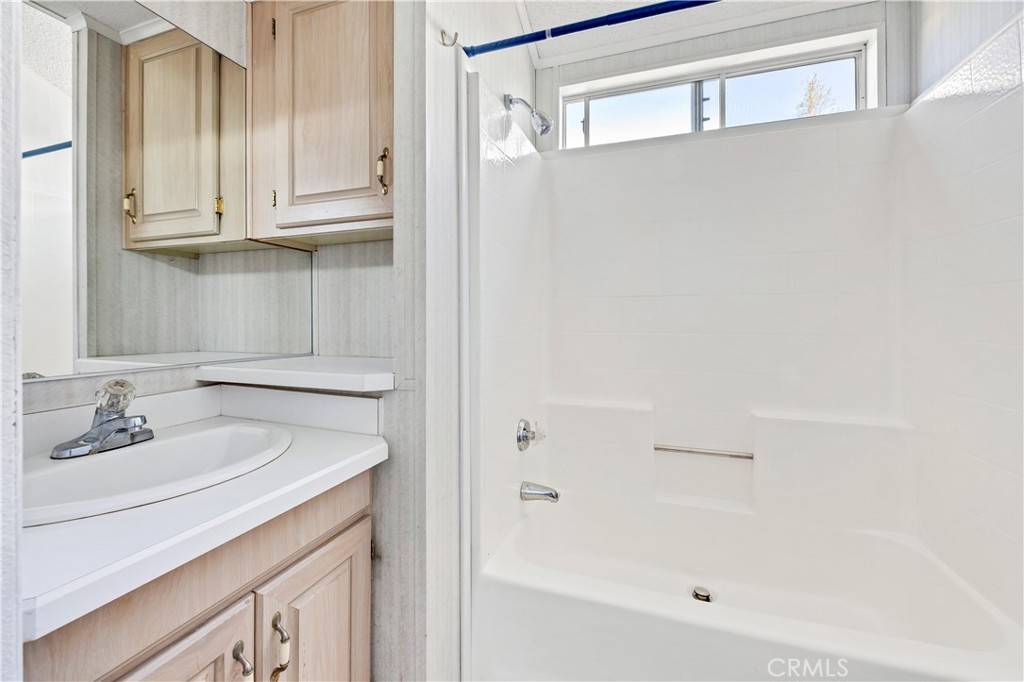 Hemet, CA 92545,1295 S Cawston AVE #340