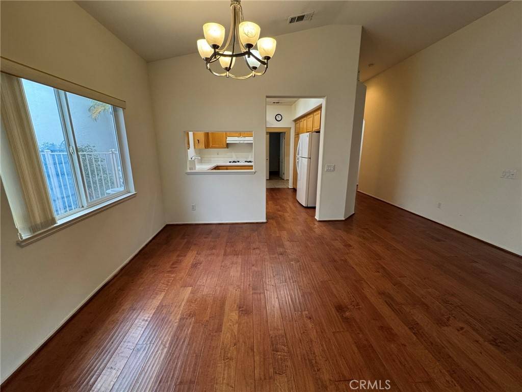 Murrieta, CA 92562,40169 Via Marisa