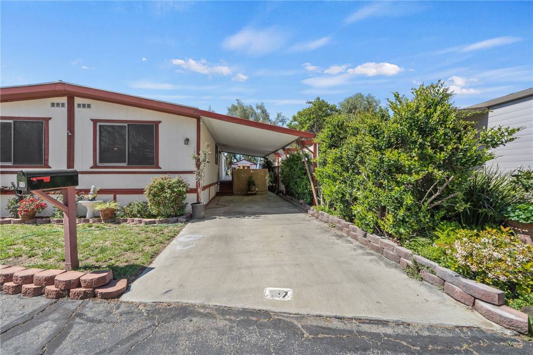 Riverside, CA 92504,15181 Van Buren BLVD #147