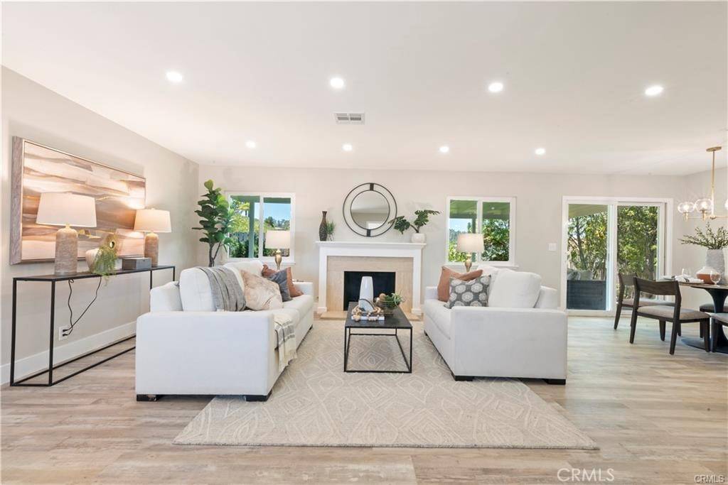 San Diego, CA 92128,16422 Roca DR