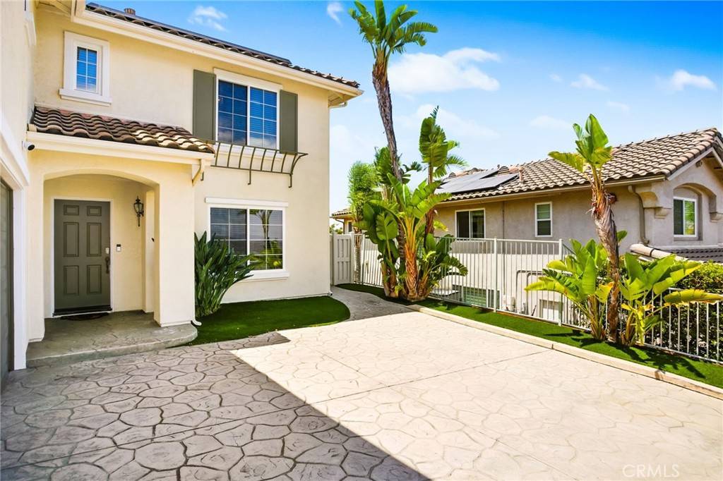 Spring Valley, CA 91978,2364 Pointe