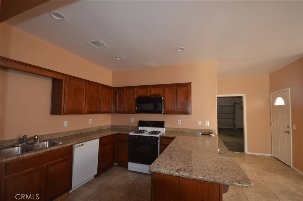 Desert Hot Springs, CA 92240,13828 Luis DR