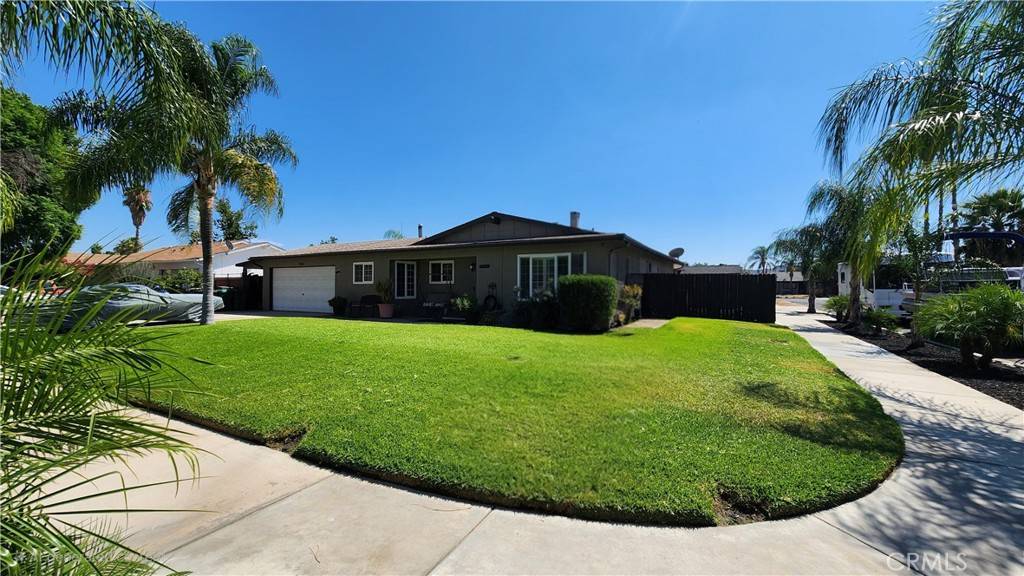 Hemet, CA 92544,41161 Orange PL