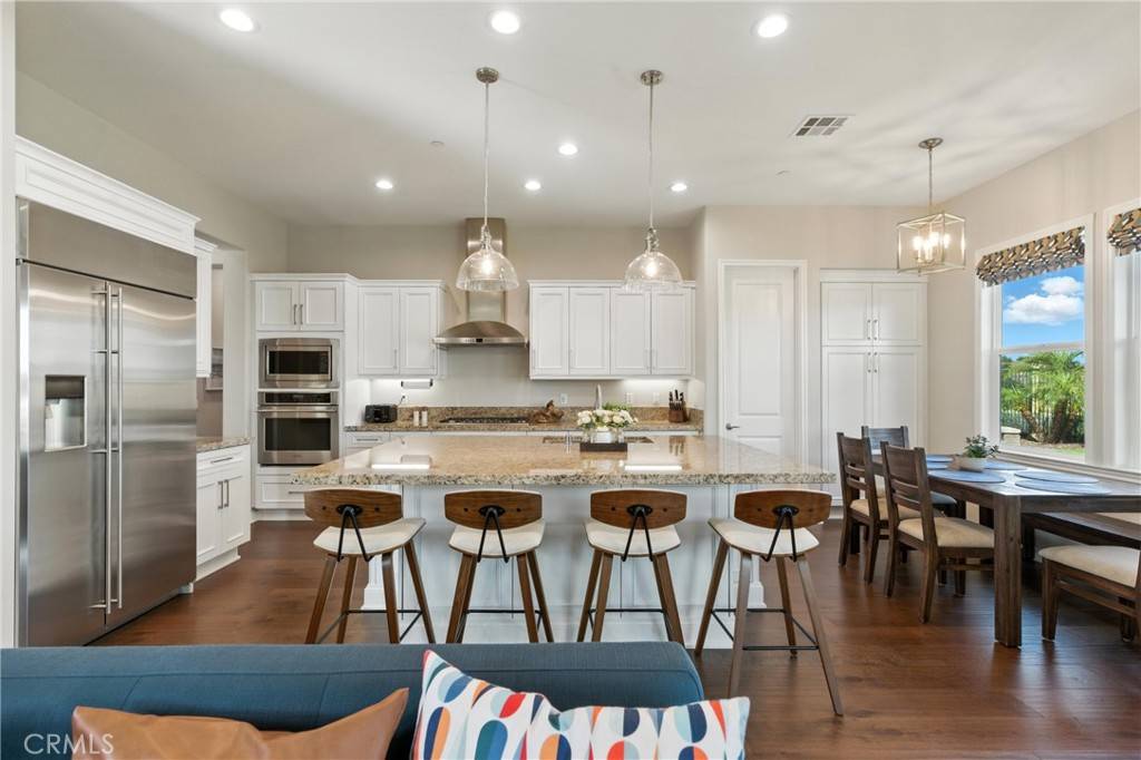 Moorpark, CA 93021,6928 Shadow Wood DR