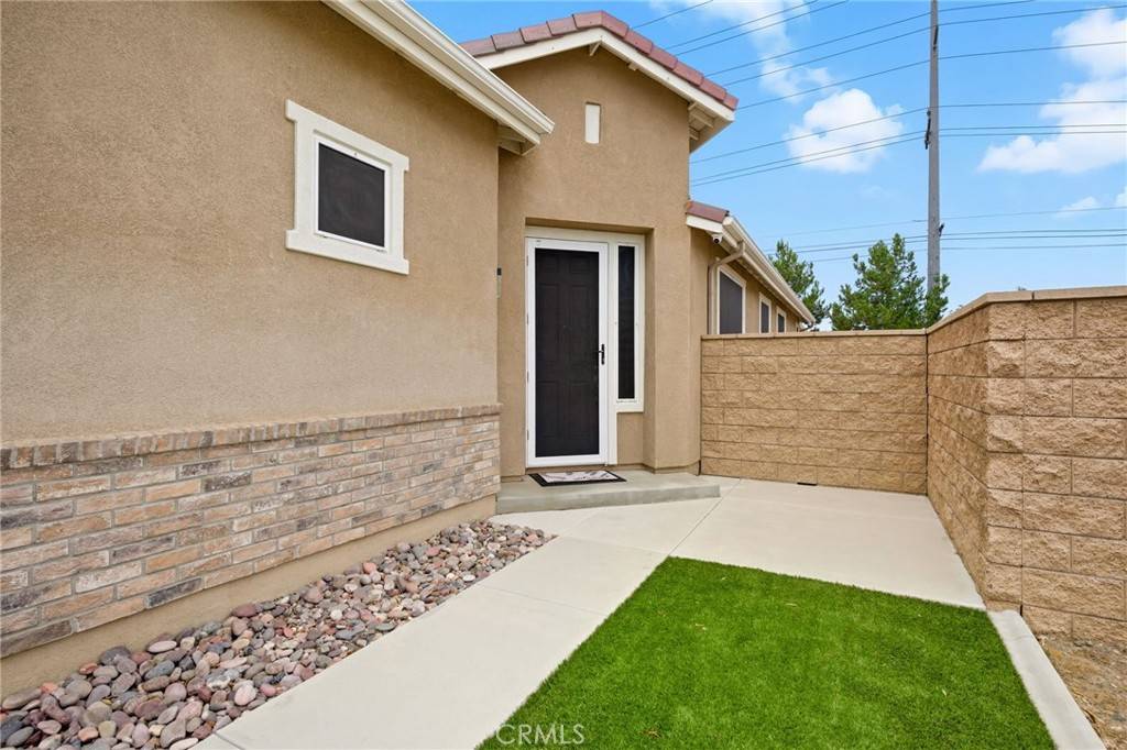 Menifee, CA 92584,29128 Redwood