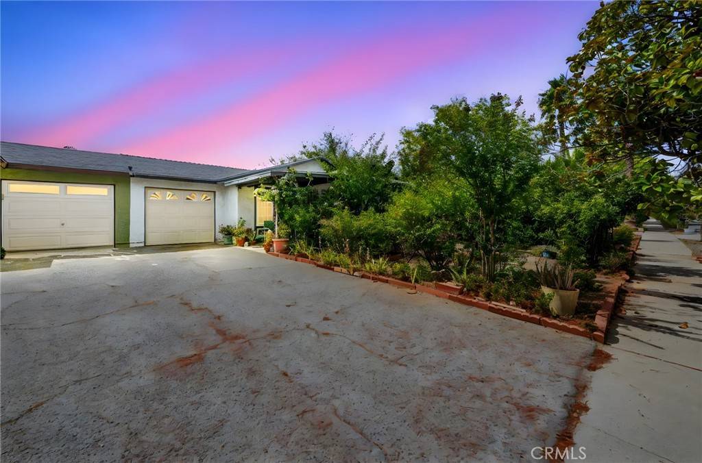 Banning, CA 92220,5360 Evelyn DR