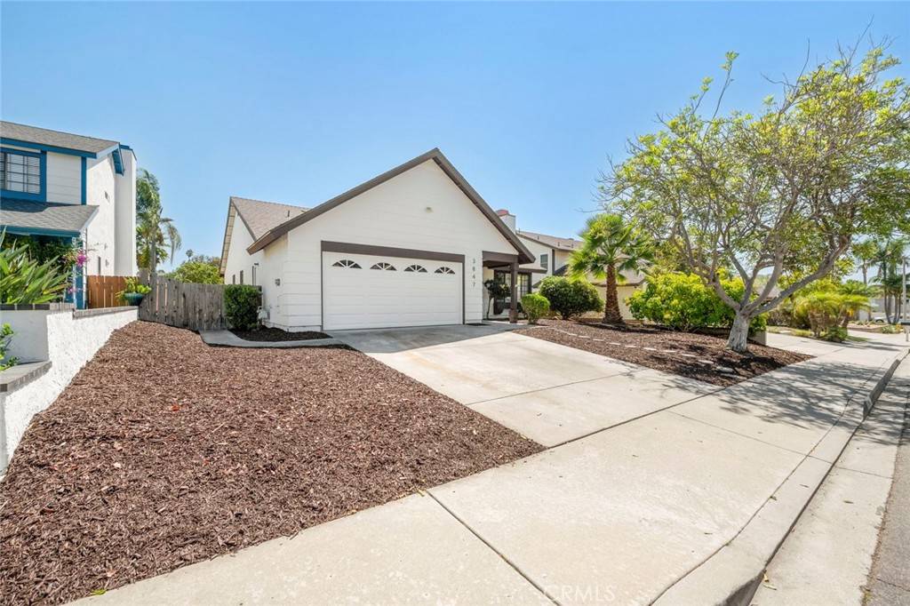 Oceanside, CA 92056,3847 Cornell DR
