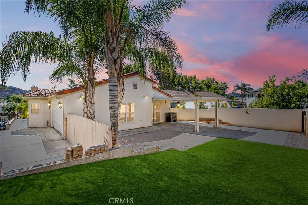 Canyon Lake, CA 92587,30310 Spray DR