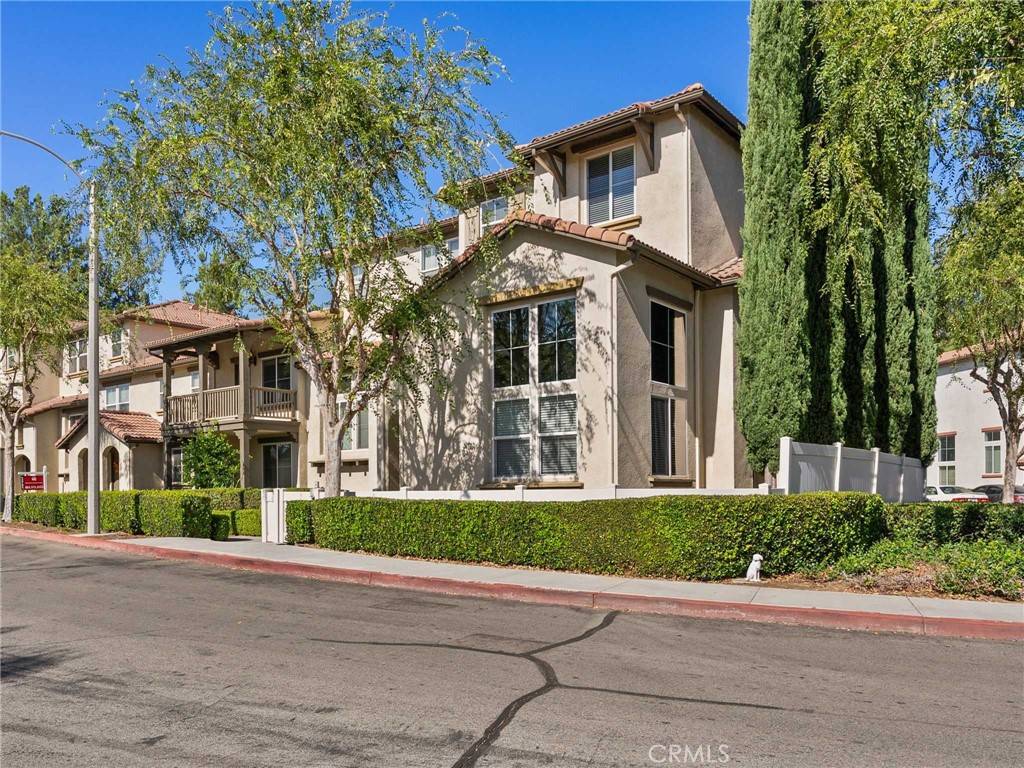 Murrieta, CA 92563,33760 Willow Haven #101