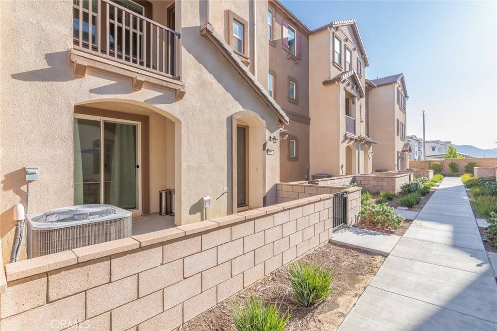 Temecula, CA 92591,40603 Melrose