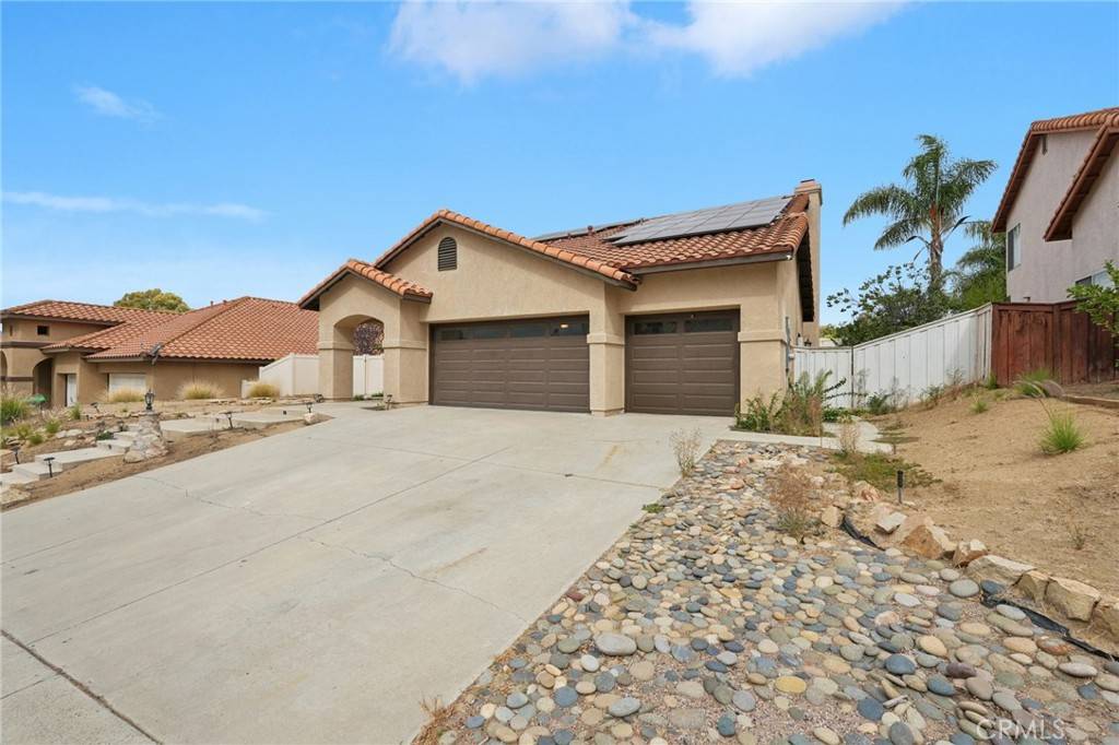 Wildomar, CA 92595,23102 Trillium DR