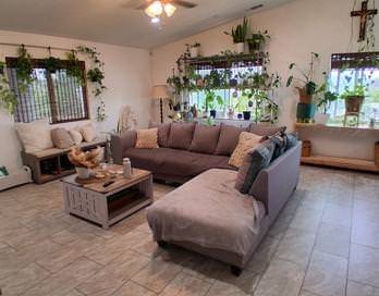 Perris, CA 92570,27409 Vista AVE