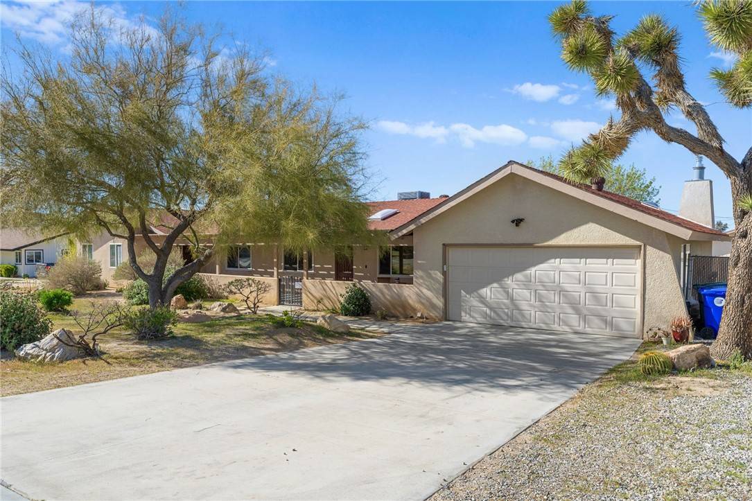Yucca Valley, CA 92284,58328 Bonanza DR
