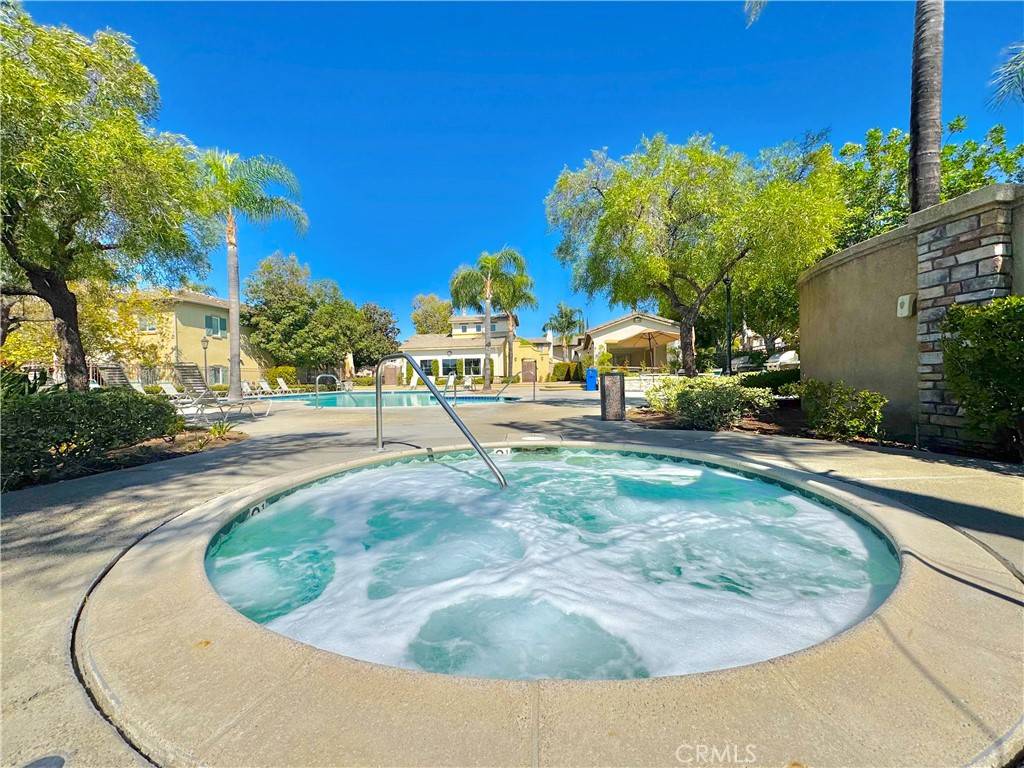 Murrieta, CA 92563,26520 Arboretum WAY #1906
