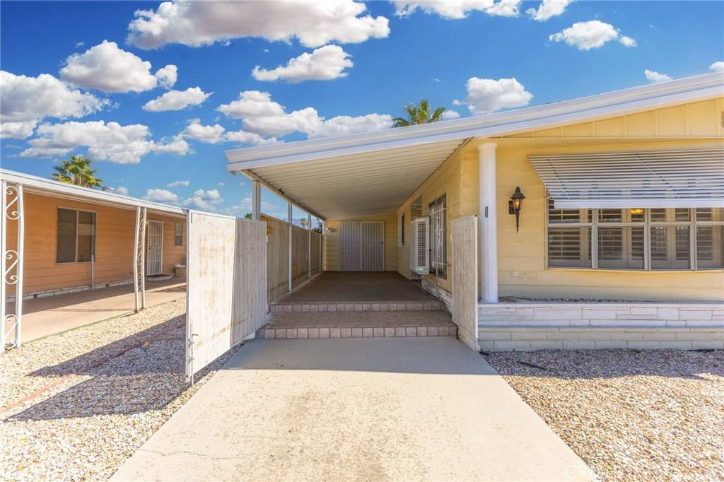 Hemet, CA 92543,554 Castille