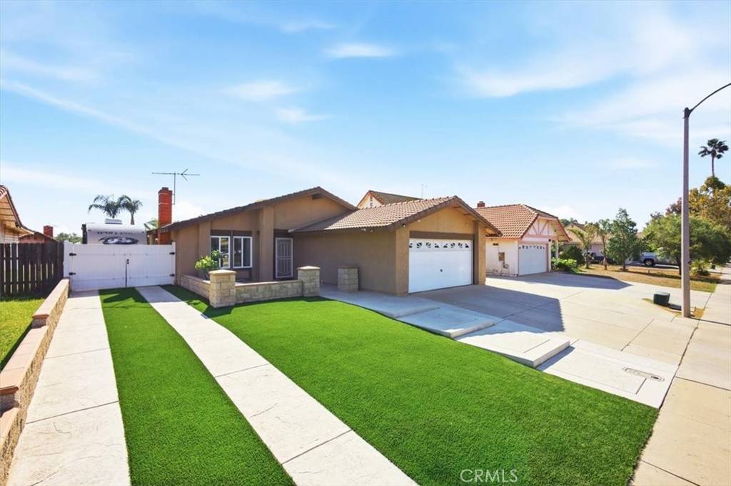 Moreno Valley, CA 92553,23395 Old Valley